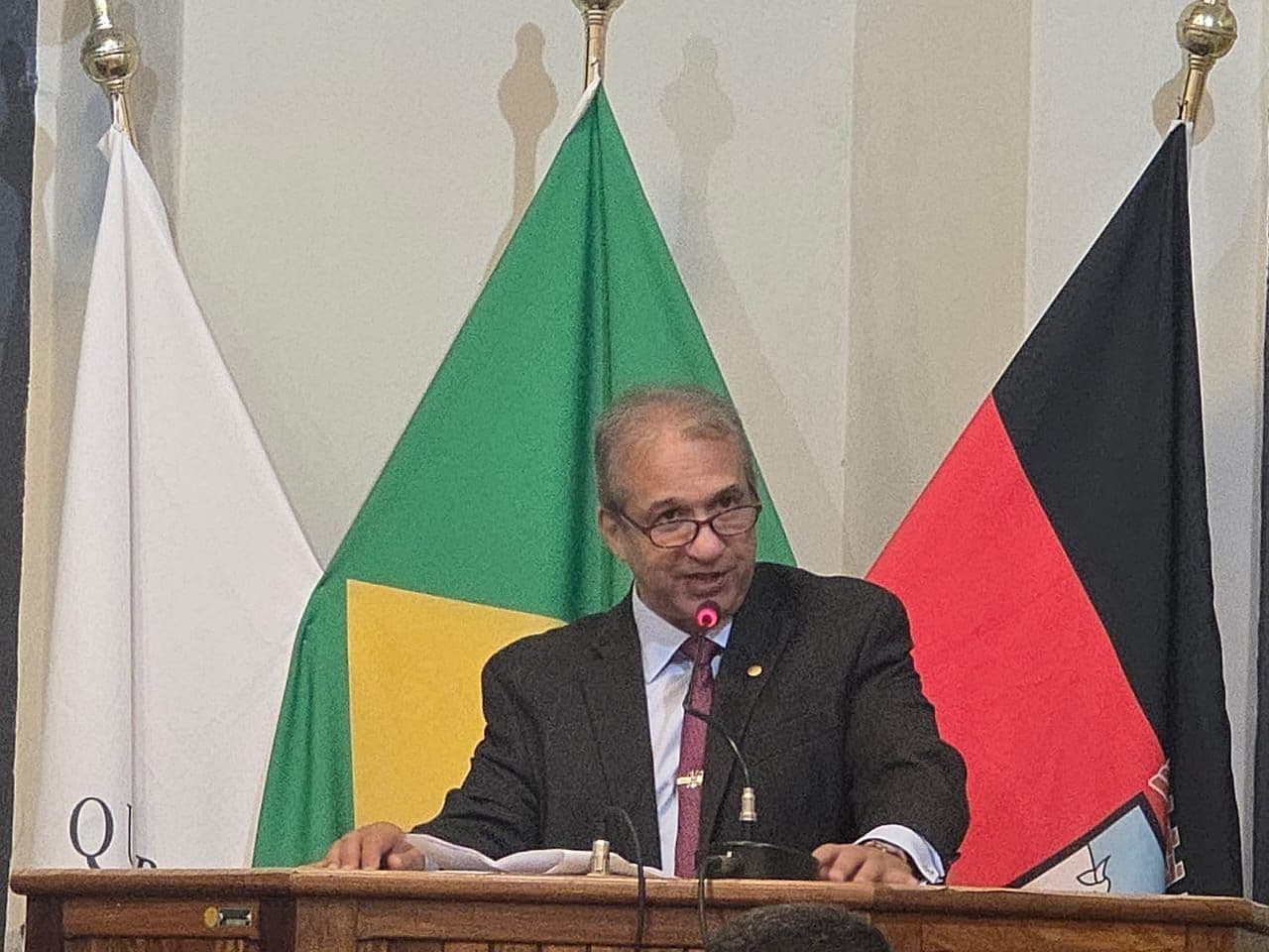 O Vice-Presidente Administrativo da ANAMAGES, desembargador Magid Nauef Láuar