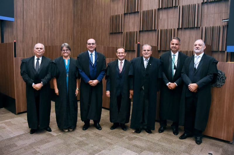 A Diretora da Justiça Eleitoral da ANAMAGES, Desembargadora Karin Liliane Lima Emmerich Mendonça